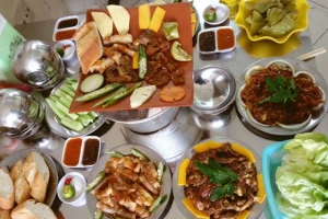 Quán Ăn Quán Ngói 13 - Lẩu Thái & Nướng Ngói