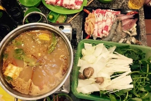 Quán Ăn Quán Ngon - Bún, Lẩu & Nướng