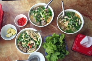 Quán Ngon Hà Nội - Bún Thang & Phở Gà