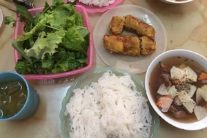 Quán Ngon Hà Nội Xưa - Phở Gà, Bún Sườn Chua & Bún Chả Nướng