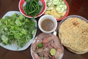 Quán Nhậu Bê Thui 77