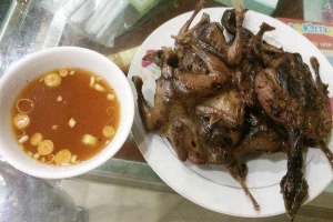 Quán Nhậu Bia Hơi 3 Sơn - Gà, Cút Nướng & Phá Lấu Heo