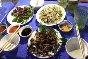 Quán Nhậu Bia Hơi Việt Hà - Vũ Tông Phan