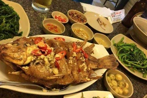 Quán Nhậu Cẩm Chân Quán - Lẩu Nhậu Các Món