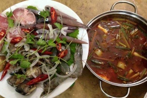 Quán Nhậu Cây Sứ - Nhậu Bình Dân