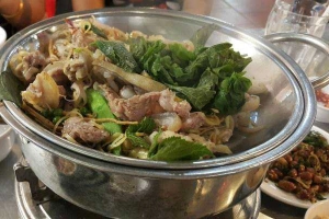 Quán Nhậu Dê Vàng Quán - Dê Tươi & Các Món Nhậu Bình Dân