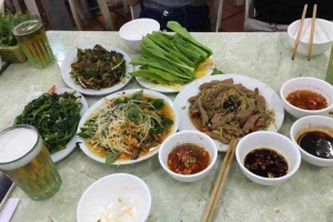 Quán Nhậu Giang Trọc - Bia Hơi Hà Nội