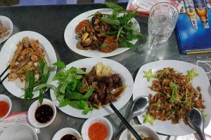 Quán Nhậu Hải Sản Vị Biển 1986
