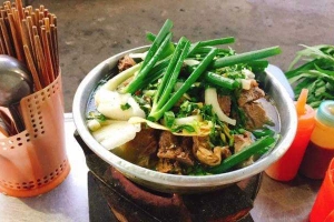 Quán Nhậu Hai Thông - Lẩu Bò, Gà & Các Món Nhậu Bình Dân