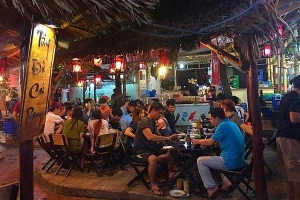 Quán Nhậu Hoa Sơn Tửu Lầu - Nguyễn Thị Nhỏ