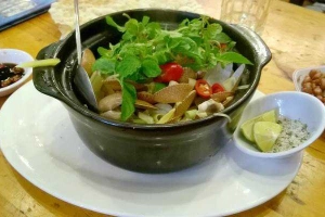 Quán Nhậu Hoa Viên Bình Râu - Hải Sản & Các Món Ăn Gia Đình