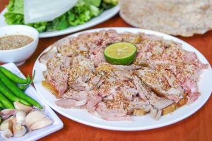 Quán Nhậu Hoàng Phát - Bê Thui Nóng & Lẩu Bò