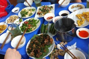 Quán Nhậu Hương Quê - Bia Hơi Hà Nội