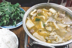 Quán Nhậu Lẩu Gà Lá É