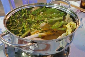 Quán Nhậu Lẩu Tê Cay Tứ Xuyên
