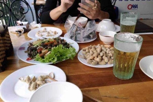 Quán Nhậu Long Cù - Bia Hơi Hà Nội