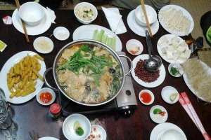 Quán Nhậu Mạnh Gà - Bia Hơi & Lẩu Các Loại