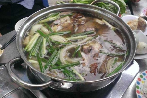 Quán Nhậu Năm Cường - Chuyên Các Món Bò