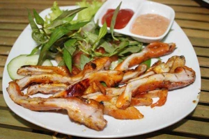 Quán Nhậu Năm Nuôi - Tai Mui Nướng