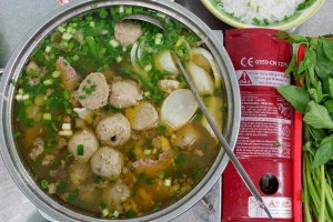 Quán Nhậu Nga Thịnh 2 - Lẩu Đuôi Bò & Lẩu Gà Nòi