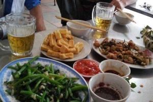 Quán Nhậu Phú Thuý - Bia Hơi Hải Phòng & Các Món Nhậu