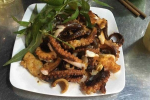Quán Nhậu Quán Bụi SG - Ốc, Hải Sản & BBQ Sài Thành