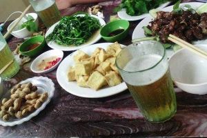 Quán Nhậu Quán Hàng Đẫy - Bia Hơi Hà Nội
