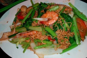 Quán Nhậu Quán Huynh Đệ - Món Nhậu Bình Dân