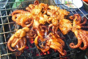 Quán Nhậu Sary Quán - Chân Gà & Lẩu Nướng