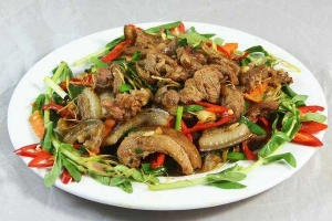 Quán Nhậu Tám Tân