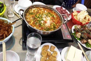 Quán Nhậu Tấn Phát Quán - Bún Đậu & Lẩu Cua Đồng