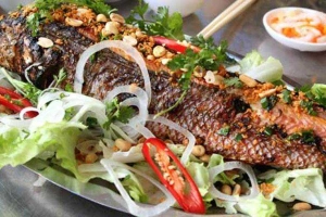 Quán Nhậu Tình Bạn - Lẩu Hải Sản & Các Món Nhậu Bình Dân