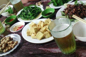 Quán Nhậu Tùng An - Bia Hơi & Các Món Lẩu