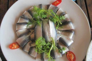 Quán Nhậu Um - Gỏi Cá Chình