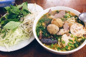 Quán Ăn Quán O Bí - Bún Bò Huế