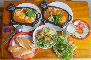 Quán Ăn Quán Phú - Bánh Mì Ốp La