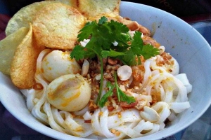 Quán Ăn Quán Thùy - Bún Bò & Mì Quảng