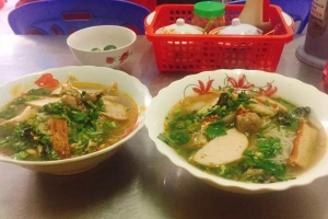 Quán Ăn Quán Trung - Bún Ốc & Bún Riêu Cua