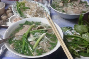 Quán Ăn Quán Tý - Miến & Phở Hà Nội