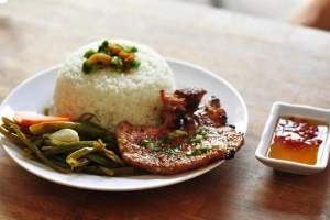 Quán Ăn Quán Yến Ngọc - Cơm Tấm Sườn