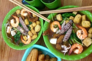Quang Dung - Bún Hải Sản