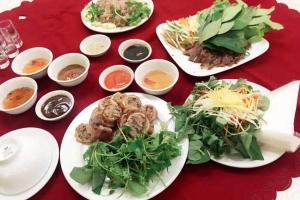 Nhà Hàng Quang Linh - Gà, Cá & Lẩu Các Loại