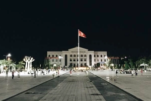 Quảng Trường Hùng Vương