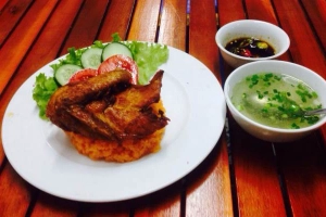 Quán Ăn Quê Nhà - Cơm Gà & Cháo Vịt