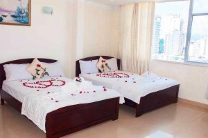 Queen 7 Hotel