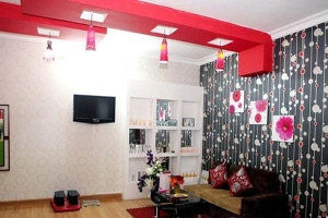 Queen Spa