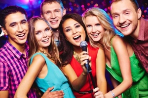 Quốc Bảo Karaoke