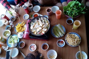 Quán Ăn Quý Tuyết - Cơm Phở & Lẩu Các Loại