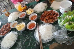 Quán Ăn Quyết - Bún Chả Bún Cá