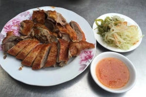 Quán Ăn Quyết Thu - Vịt Nướng & Luộc